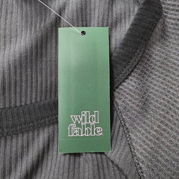Women's Short Sleeve T-Shirt | Wild Fable | Medium - Picture 6 of 10